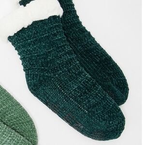 New S/M Dark Green Jojoba Oil Infused Chenille Socks | Gift Giving